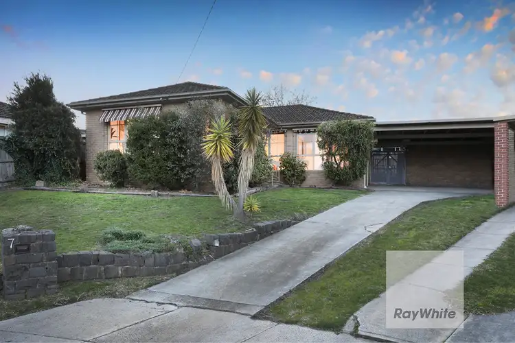 7 Forest Court, Gladstone Park VIC 3043