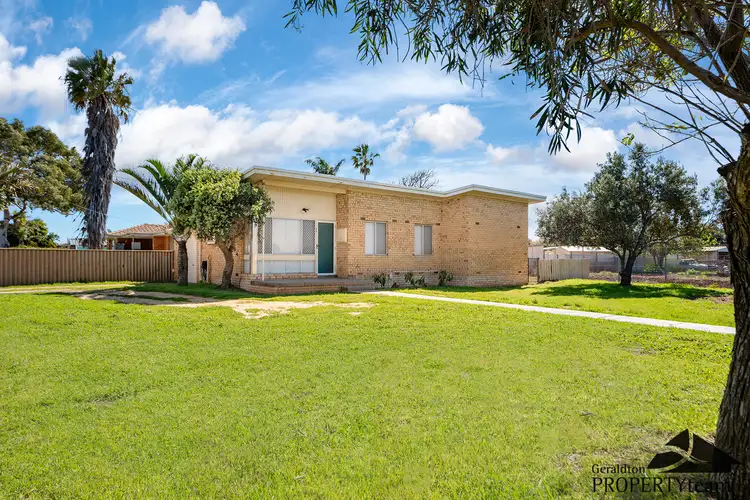 32 Devenish Street, Utakarra WA 6530