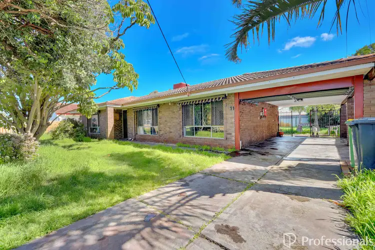 Second view of Homely house listing, 11 Penhurst Court, Thornlie WA 6108