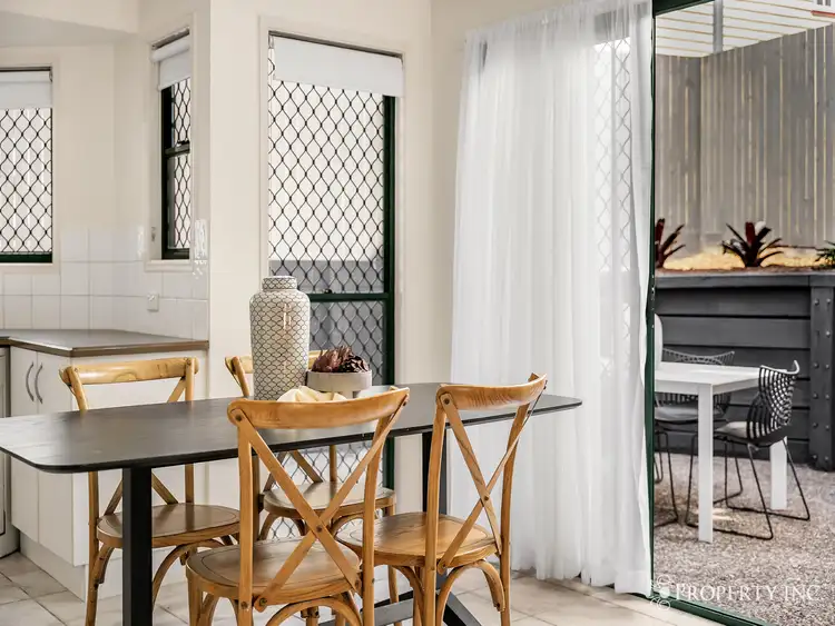 Sixth view of Homely townhouse listing, 2/22 Cameron Street, Fairfield QLD 4103