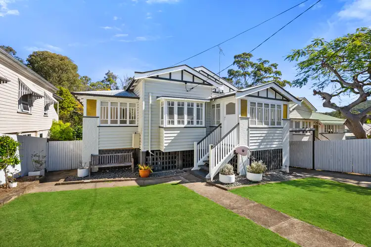 40 Chiswick Road