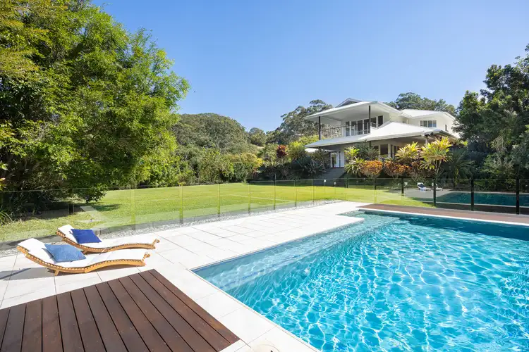 16a Pacific View Drive, Tinbeerwah QLD 4563