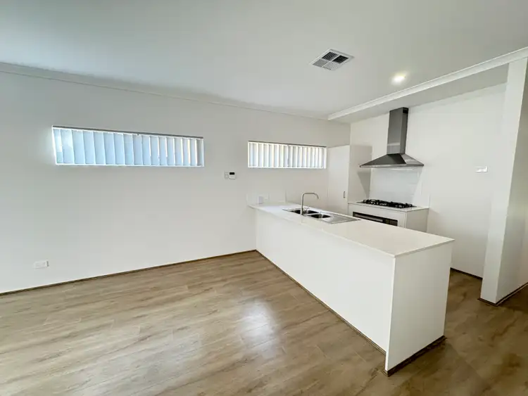 21 Broadwater Avenue, Anketell WA 6167