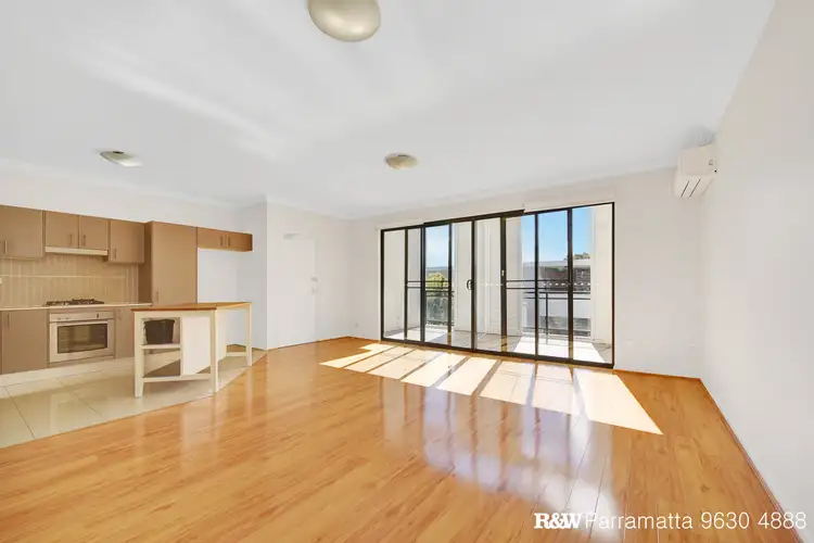 Fifth view of Homely apartment listing, 6/13-15 Lydbrook Street, Westmead NSW 2145