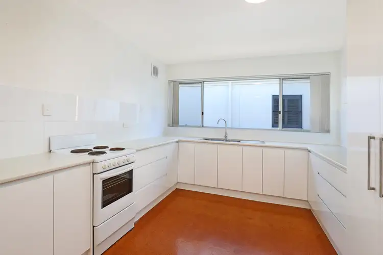 Fifth view of Homely unit listing, 8/14 Maloja Avenue, Caloundra QLD 4551