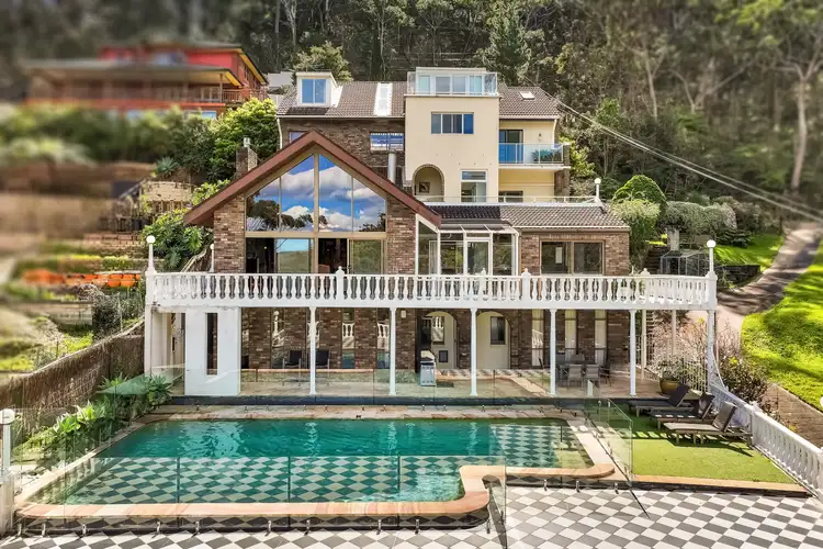 126 Daley Avenue, Daleys Point NSW 2257