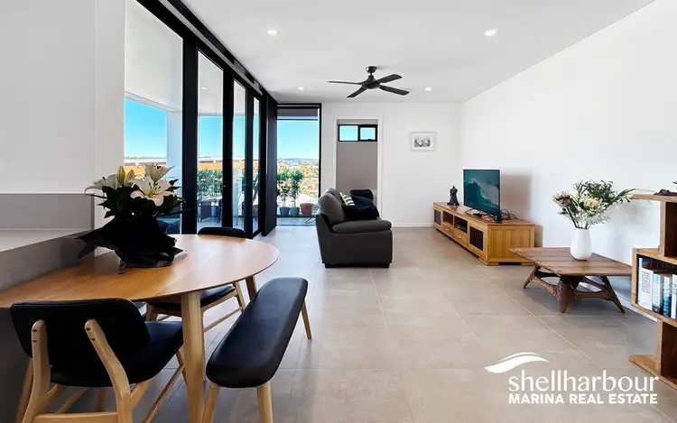 215/9 Marina Drive, Shell Cove NSW 2529