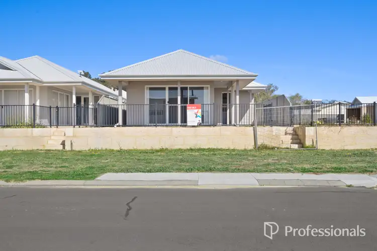 1B Laura Avenue, Australind WA 6233