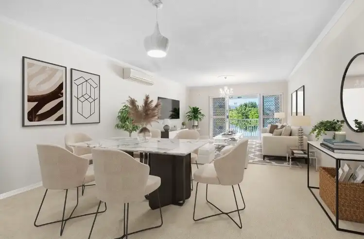 10/1 Riverwalk Avenue, Robina QLD 4226