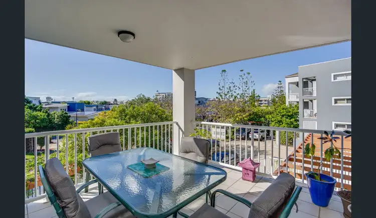 10/1 Riverwalk Avenue, Robina QLD 4226