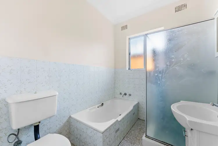 Fourth view of Homely unit listing, 4/45 Noble Street, Allawah NSW 2218