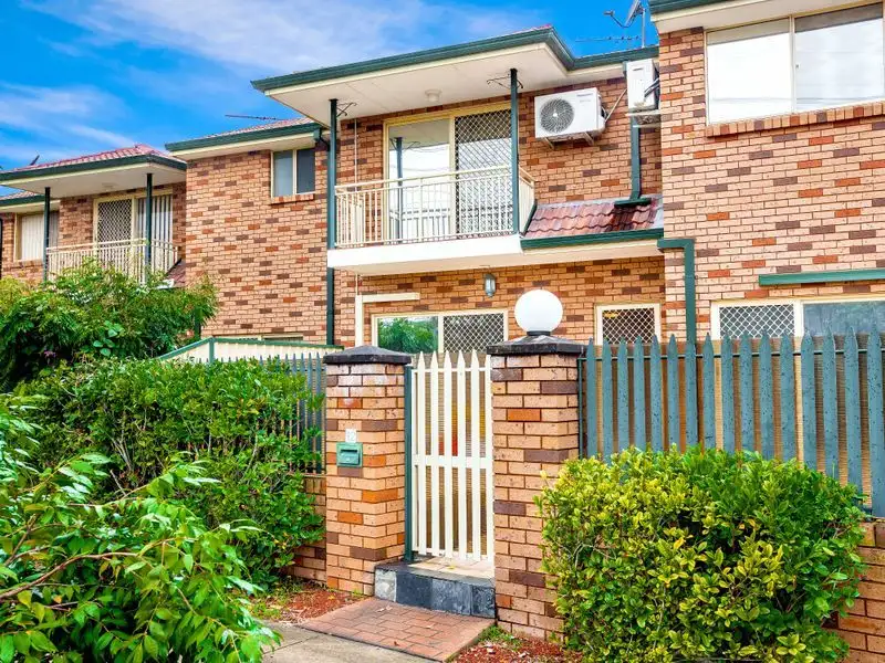 Main view of Homely townhouse listing, 12/12-14 Wentworth Road, Homebush NSW 2140