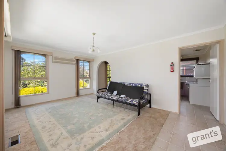 Second view of Homely house listing, 9 Westleigh Crescent, Narre Warren VIC 3805
