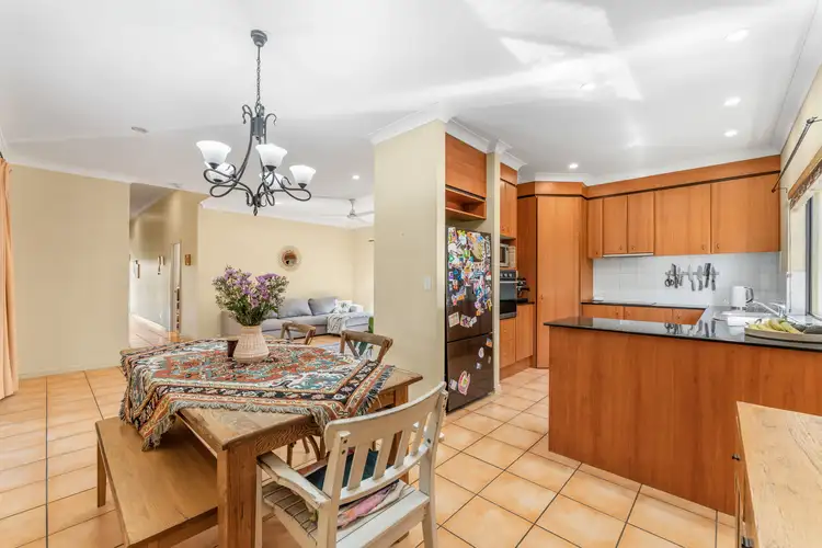 Fifth view of Homely house listing, 11 Shoreham Chase, Arundel QLD 4214