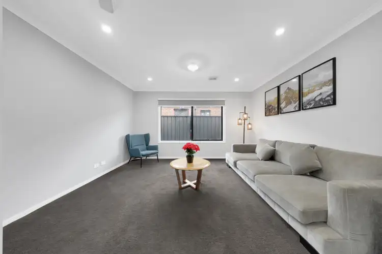 Fifth view of Homely house listing, 196 Highlander Drive, Craigieburn VIC 3064