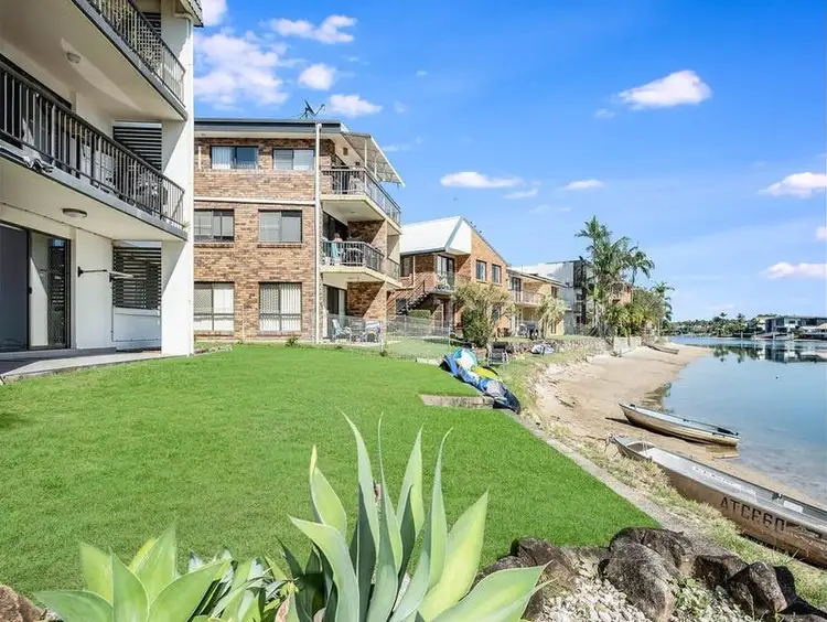 2/12 Pangarinda Place, Mooloolaba QLD 4557