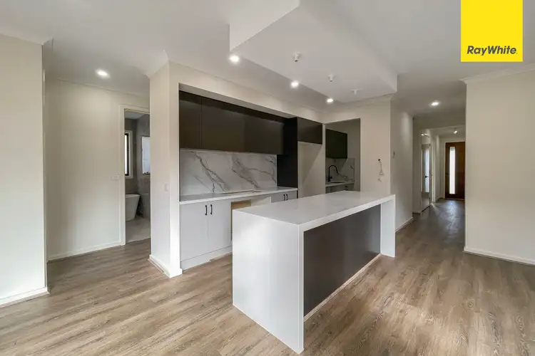 Fifth view of Homely house listing, 27 Wildlife Circuit, Fraser Rise VIC 3336