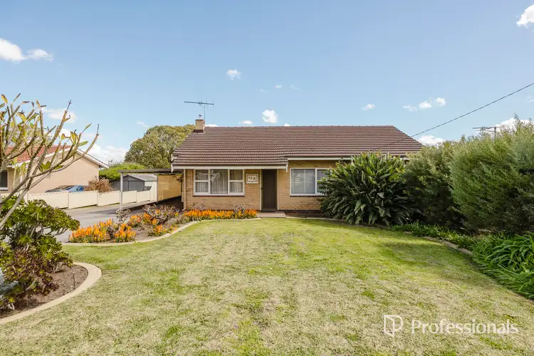 63 Talbot Road, Swan View WA 6056