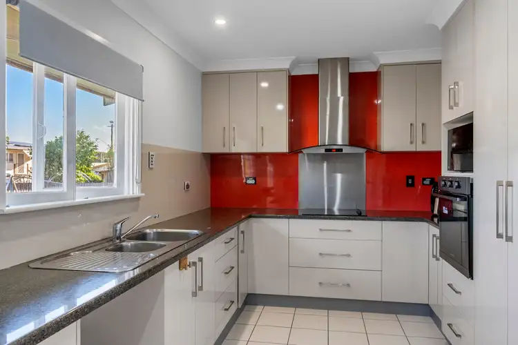 1 WILLIS STREET, Vincent QLD 4814