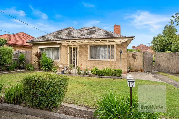 17 Major Road, Fawkner VIC 3060