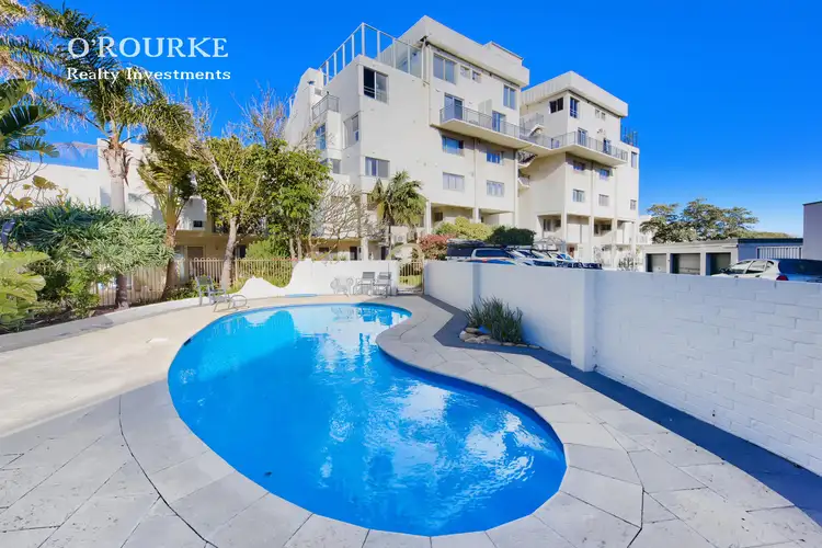 2/287 West Coast Highway, Scarborough WA 6019