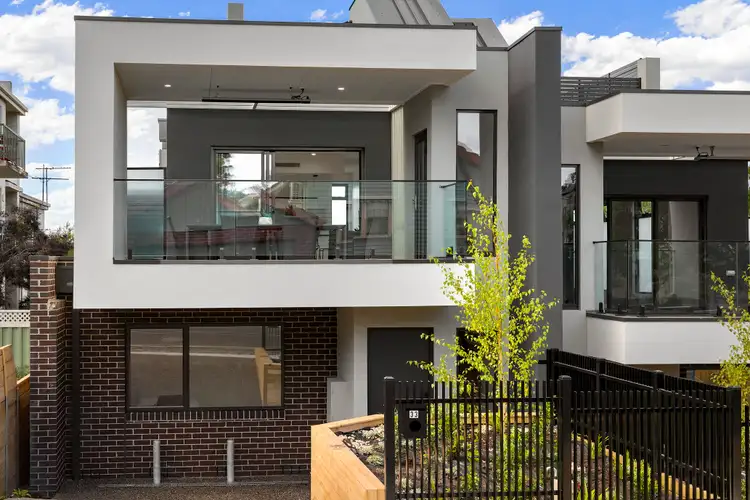 33 Waratah Street, Ascot Vale VIC 3032