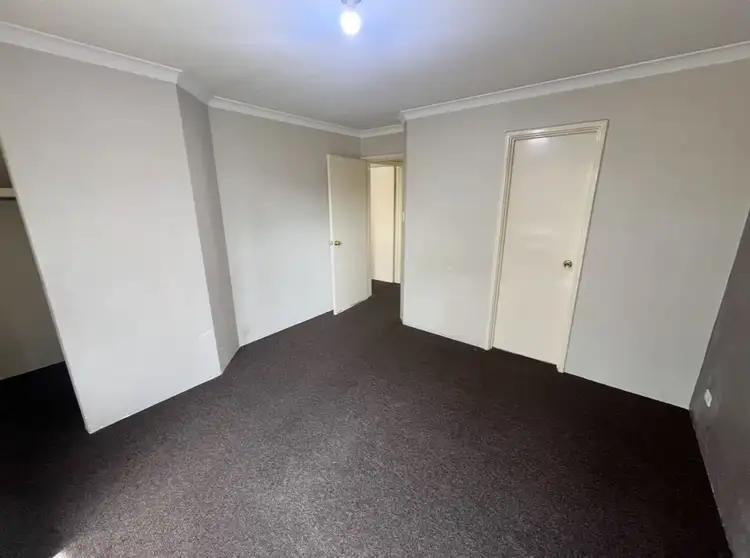 Fifth view of Homely house listing, 2 Murdoch Court, Parkwood WA 6147