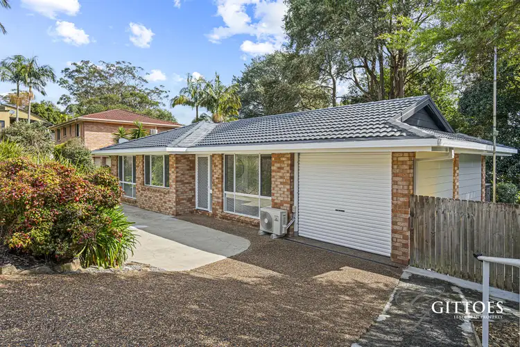 6 Janine Close, Lisarow NSW 2250