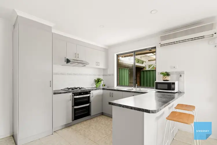 Fifth view of Homely house listing, 7 Housman Close, Burnside VIC 3023