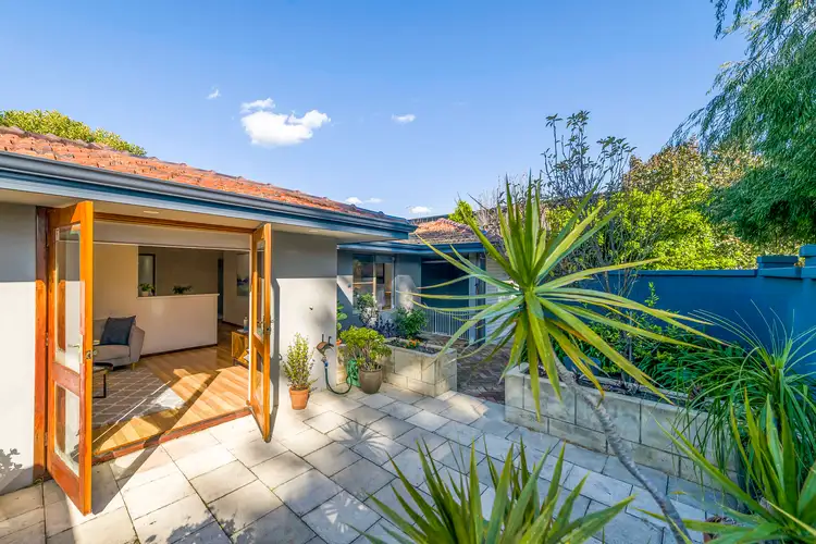 12 Throssell Street, Como WA 6152
