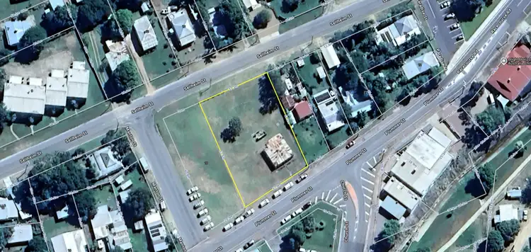 Third view of Homely house listing, 8 Plummer Street, Richmond Hill QLD 4820