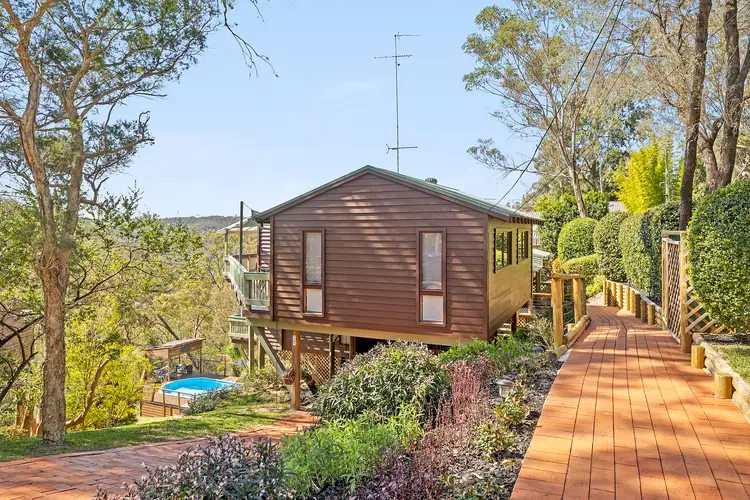 Second view of Homely house listing, 6 Amy Place, Hornsby Heights NSW 2077