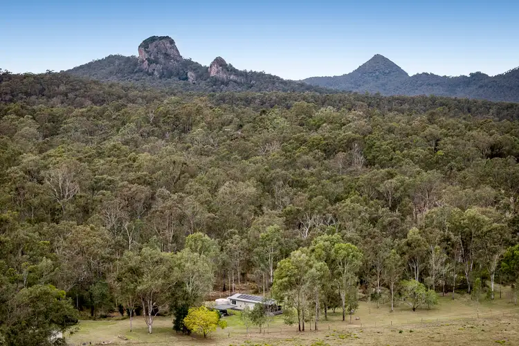 198 Mount Flinders Road, Peak Crossing QLD 4306