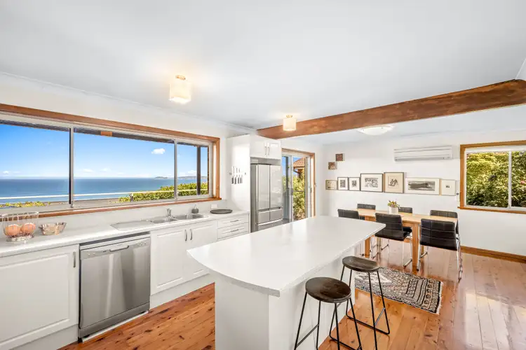 36 The Scenic Rd, Killcare Heights NSW 2257