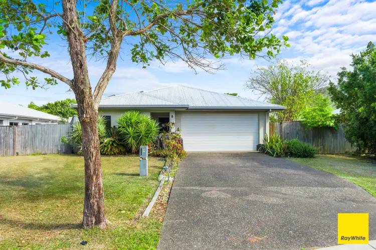 9 Quarterdeck Street, Trinity Beach QLD 4879