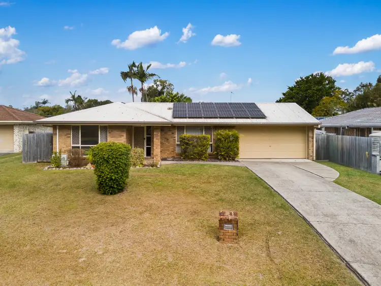 5 Lambourne Court, Lawnton QLD 4501