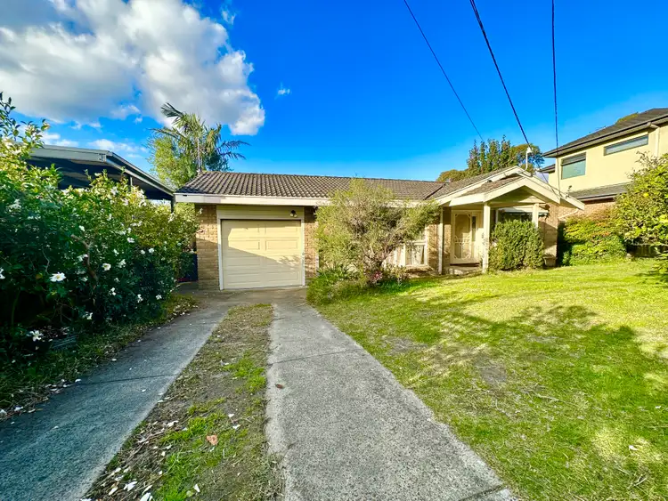 37 Barrington Drive, Ashwood VIC 3147