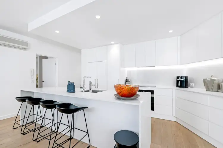 1027/3029 The Boulevarde, Carrara QLD 4211