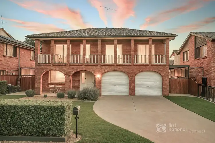 23 Old Hawkesbury Road