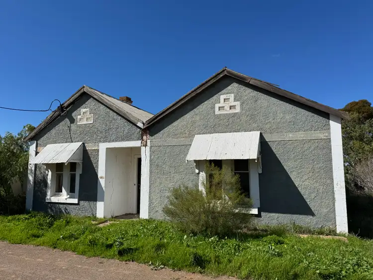 48 Railway Terrace East, Snowtown SA 5520