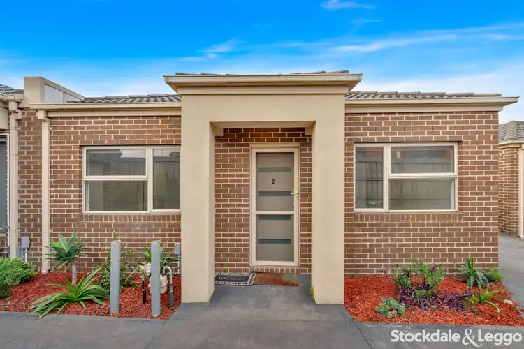 2/10 Leveque Loop, Craigieburn VIC 3064