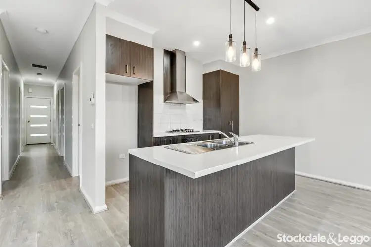 Third view of Homely house listing, 2/10 Leveque Loop, Craigieburn VIC 3064