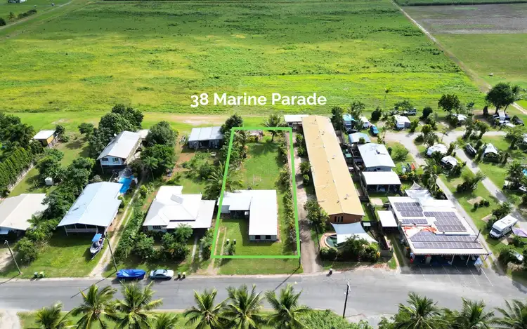 38 Marine Parade, Newell QLD 4873