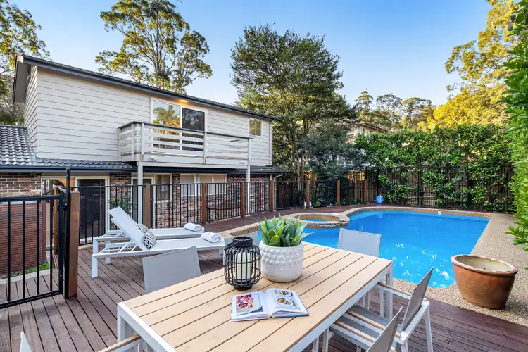 21 Mitchell Crescent, Warrawee NSW 2074