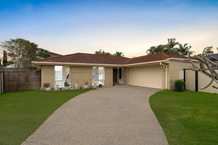 7 Flordabelle Place, Heritage Park QLD 4118