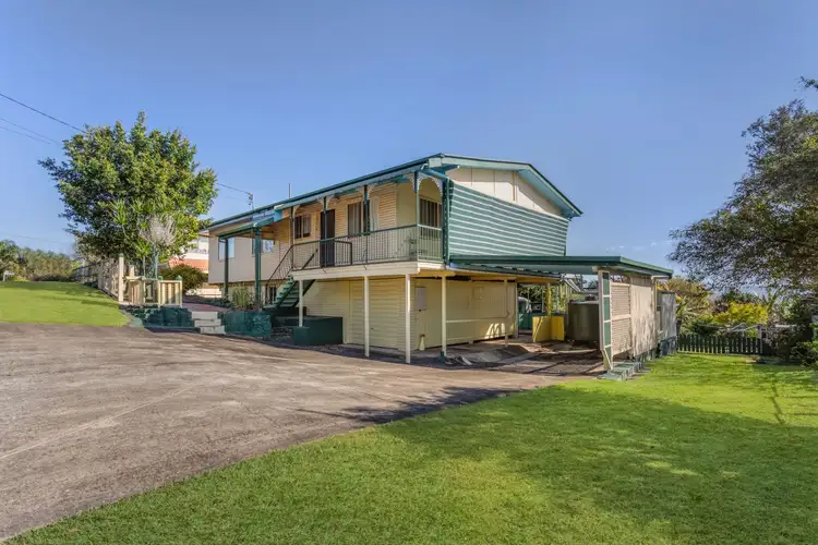 1 Carlyle Street, Riverview QLD 4303