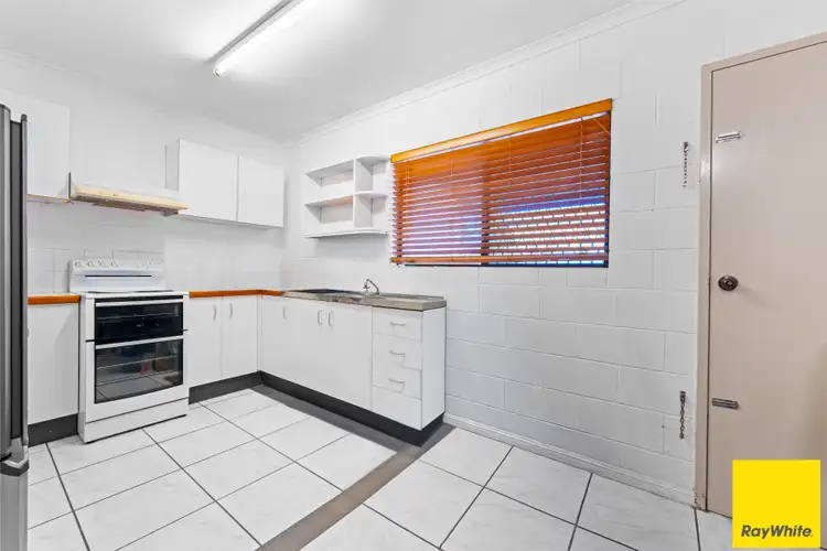 Seventh view of Homely townhouse listing, 8/9-10 Cavanagh Street, Woree QLD 4868