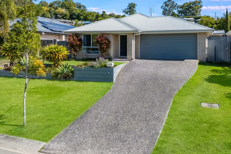 7 Tarshaw Street, Bli Bli QLD 4560