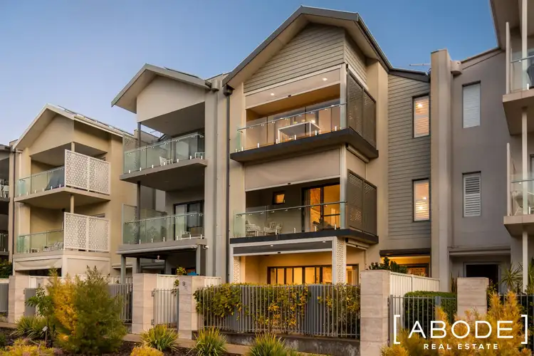 9 Morea Lane, North Coogee WA 6163