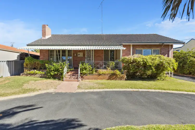 93 Penguin Road, Safety Bay WA 6169